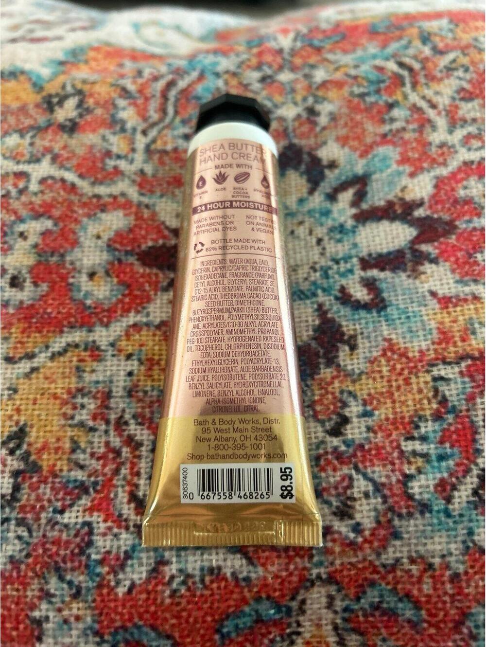 D60 1 Bath and Body Works hand cream 1 oz in the stars - Picture 2 of 2